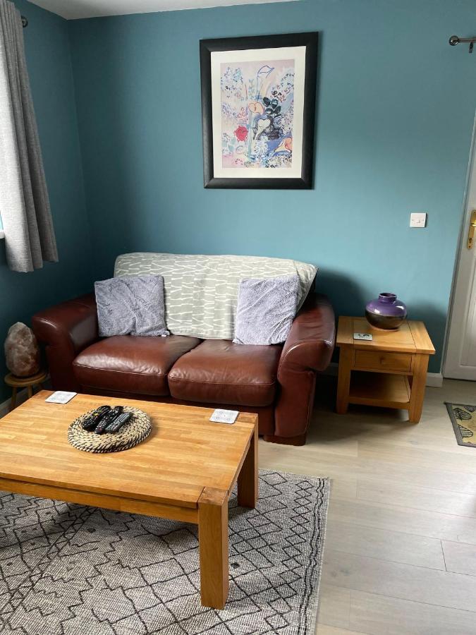 'Kodi'S Place' Well Appointed 1 Bedroom Apartment With Excellent Transport Links And Free Wi-Fi Whiteabbey Zewnętrze zdjęcie